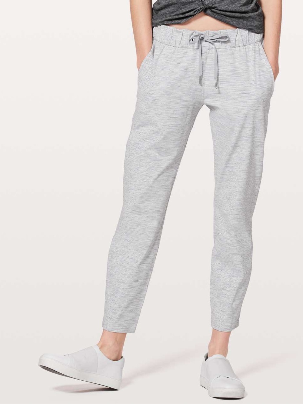 Lululemon On The Fly Pant in Wee Are From Space Nimbus Battleship / Ice Grey